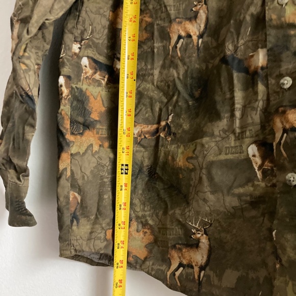 Columbia men’s camo animal print button up shirt - Picture 6 of 8